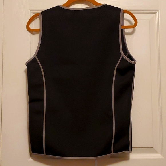 SaunaFx womans vest, size large - Picture 3 of 3
